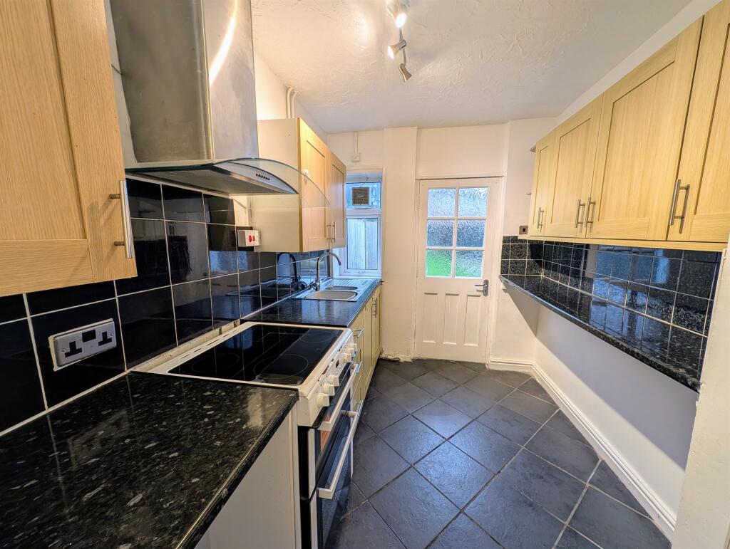 Additional image 12 of Pooltown Road, Ellesmere Port