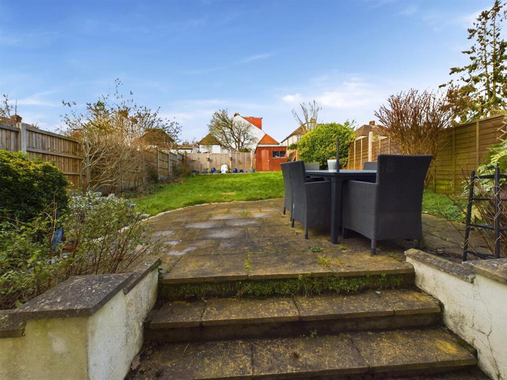 Additional image 13 of St. Andrews Road, Coulsdon