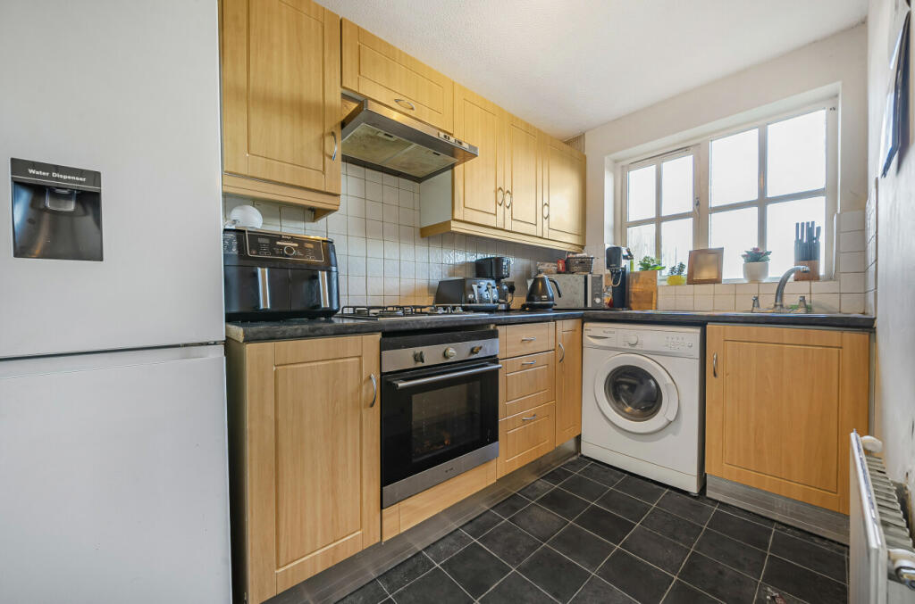 Additional image 4 of Clovers, Halstead, Essex