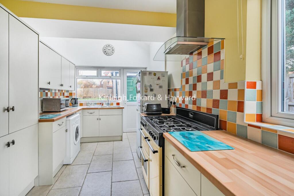 Additional image 14 of Woodmere Close, Croydon