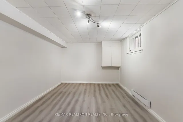 Additional image 32 of 41 Prince Charles Dr