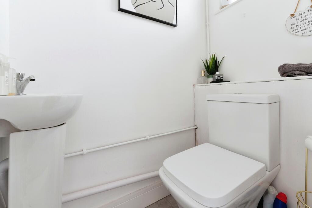 Additional image 8 of Copper Beeches, Brentwood, CM14