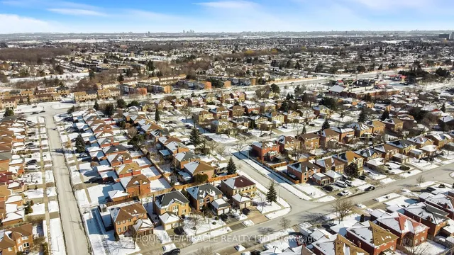 Additional image 40 of 45 Nottingham Cres