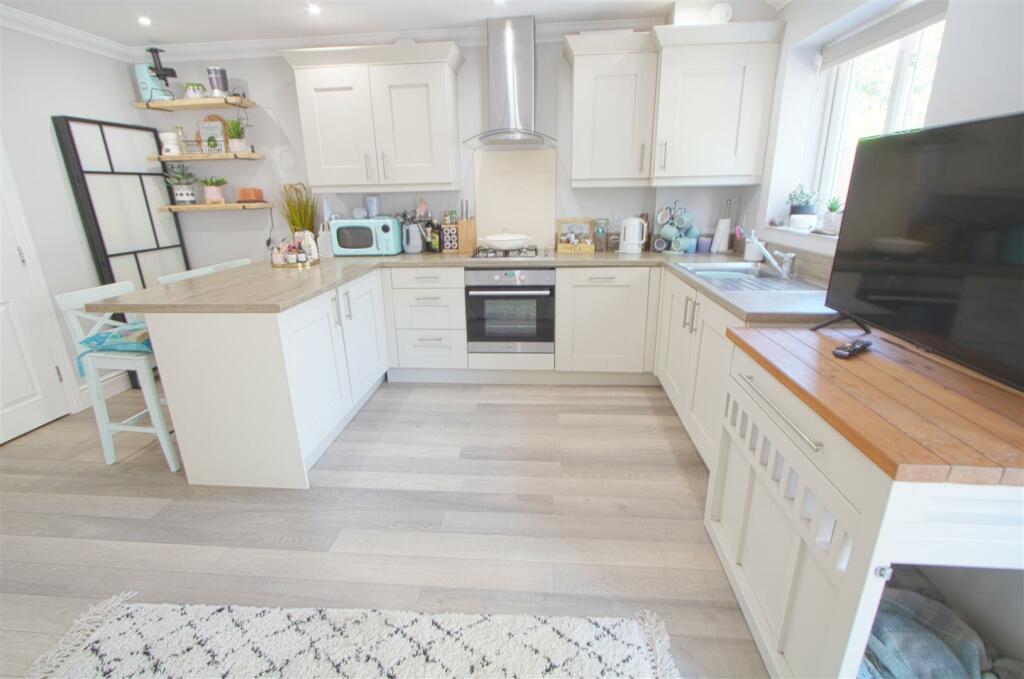 Additional image 3 of High Street, Billericay