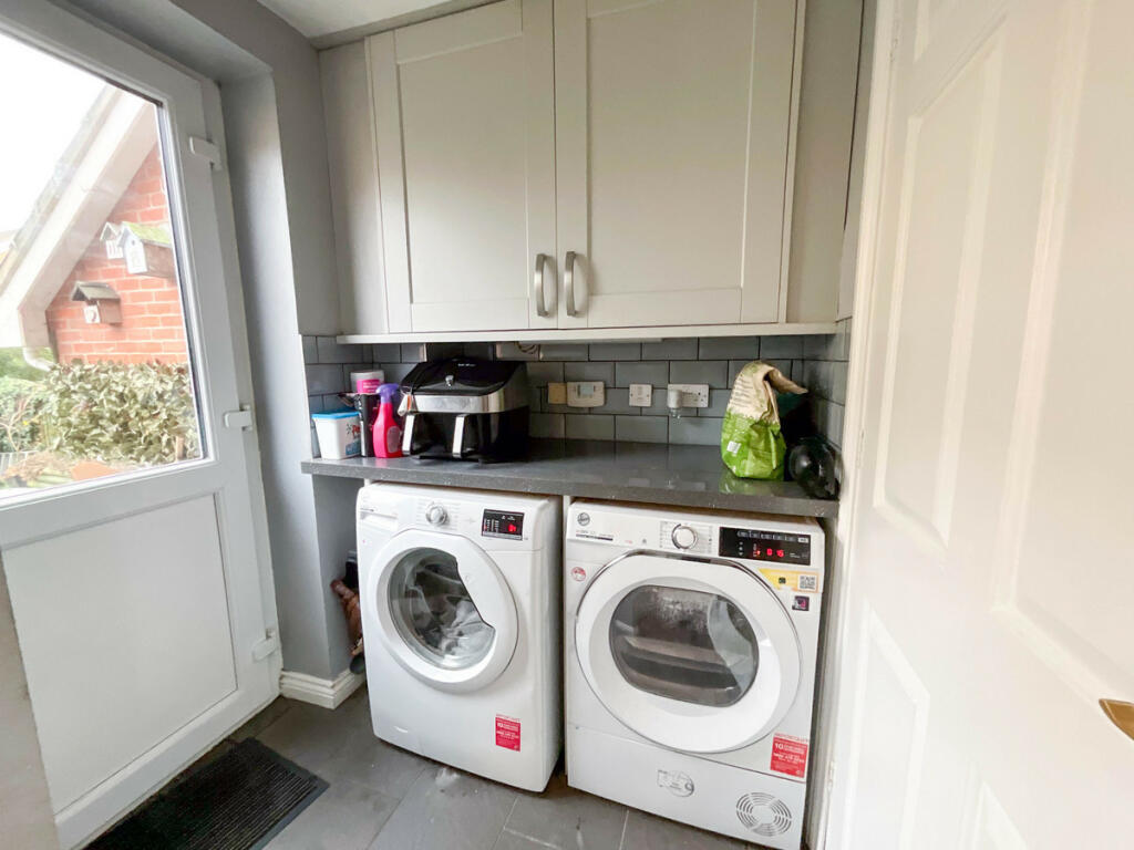 Additional image 14 of Bullfinch Close, Harwich, CO12 4