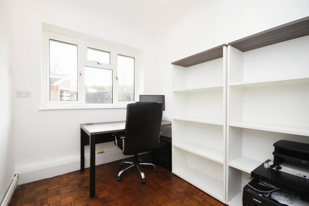 Additional image 7 of Walton Gardens, Hutton, Brentwood