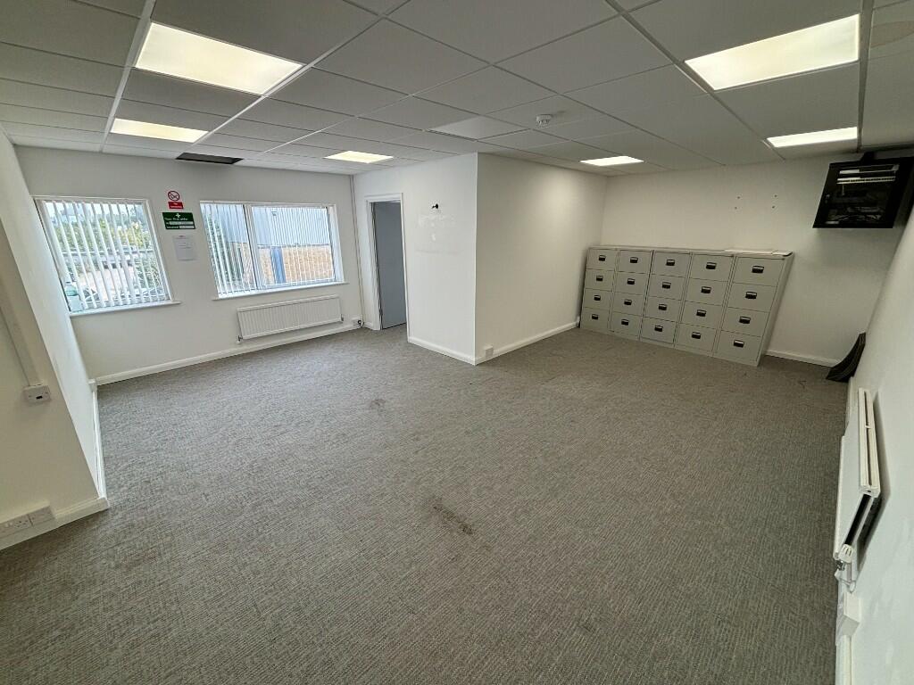 Additional image 6 of Unit 4, Pasadena Trading Estate, North Place, Edinburgh Way, Harlow, Essex, CM20 2SL