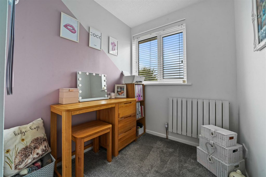 Additional image 12 of Lydgate Close, Lawford, Manningtree