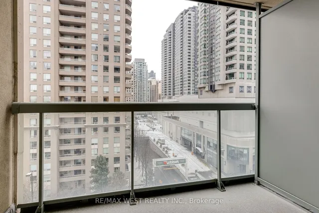 Additional image 21 of 28 Empress Ave Unit 1011