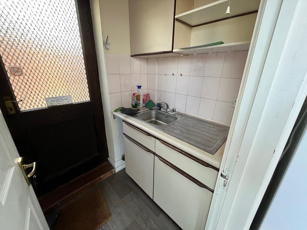 Additional image 8 of 1 Harwich Road, Colchester, Essex, CO4