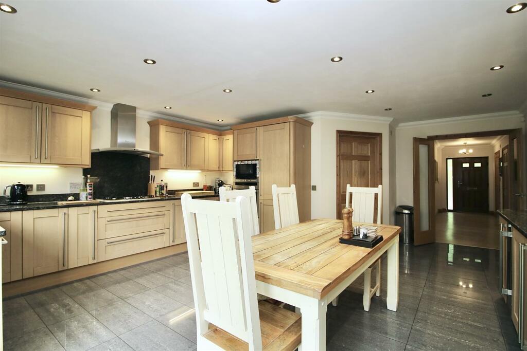 Additional image 8 of West Park Avenue, Billericay