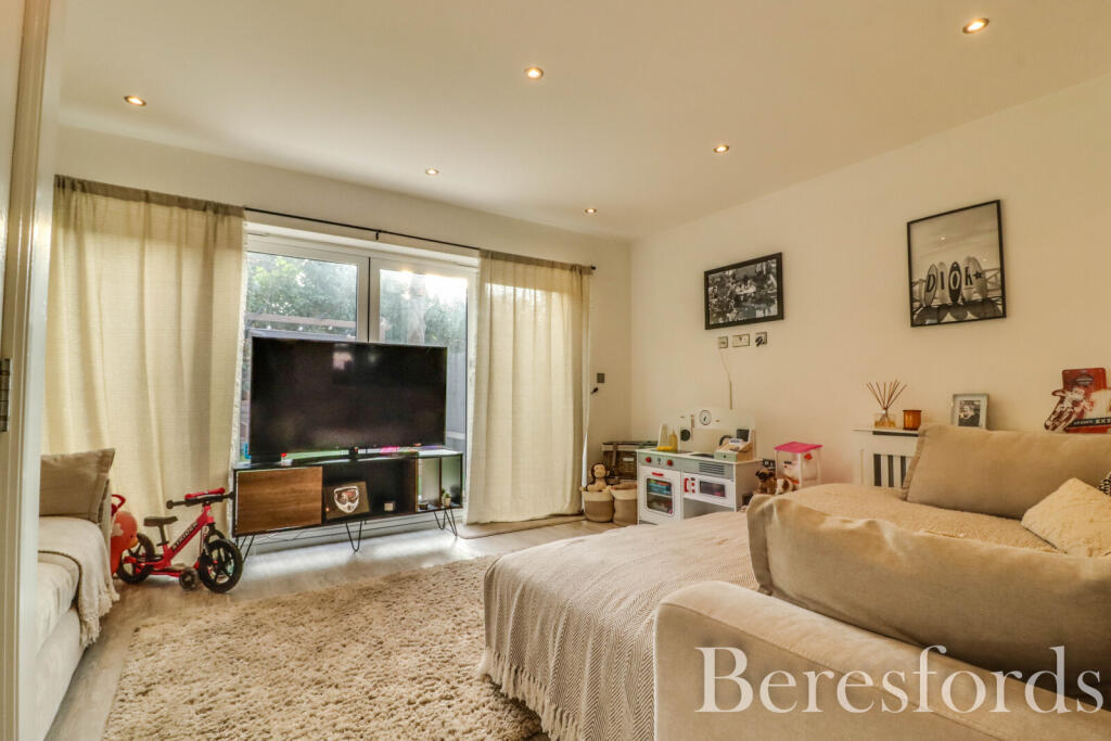 Additional image 5 of McDowell Mews, Halstead, CO9