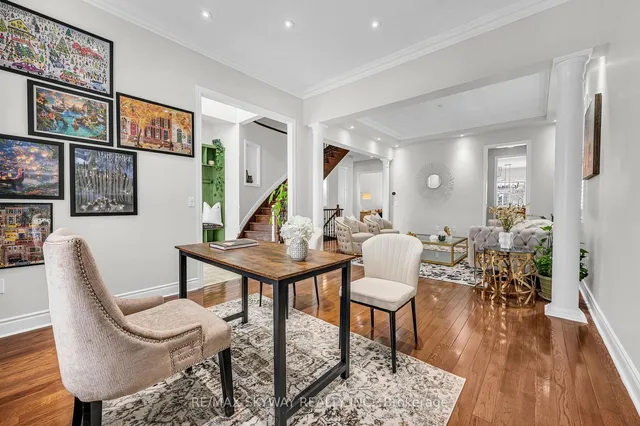 Additional image 8 of 9 Louvre Circ