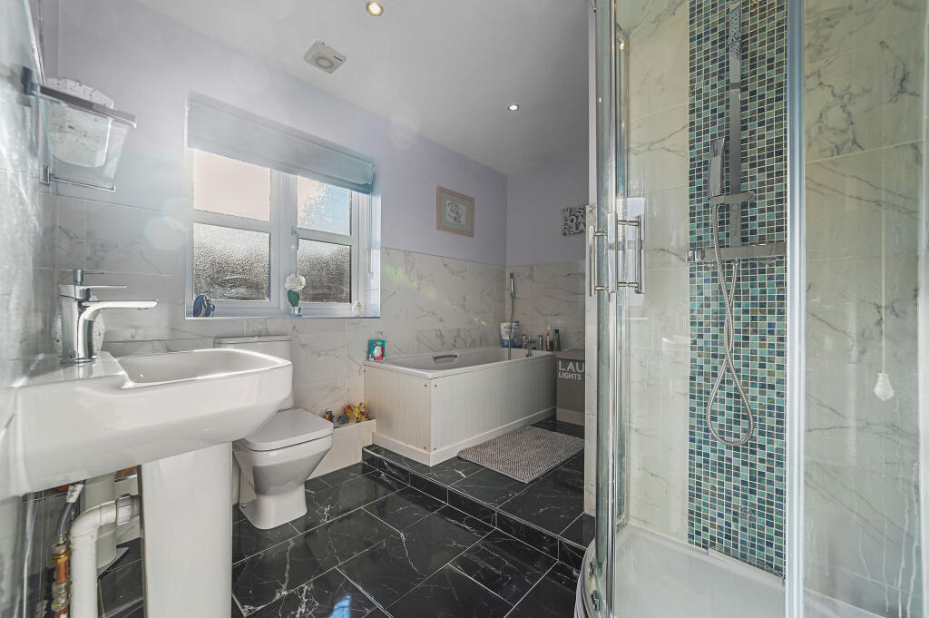 Additional image 25 of The Willows Gutters Lane Broomfield Chelmsford CM1 7BT