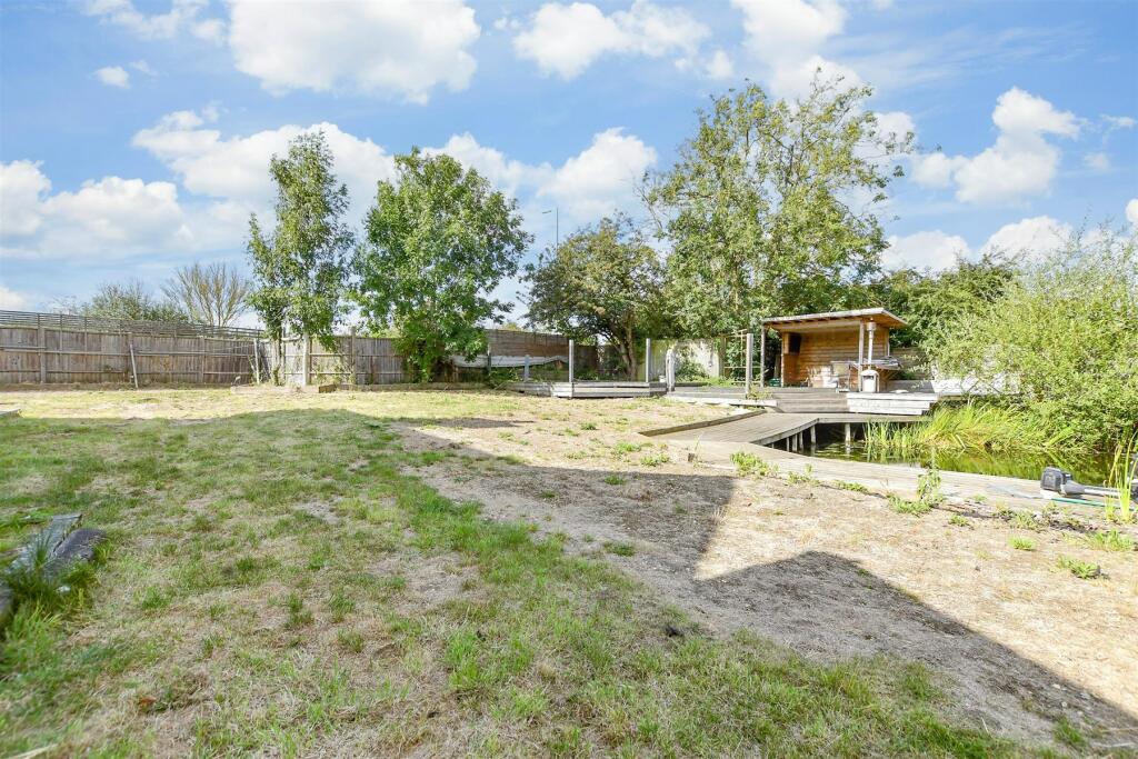 Additional image 13 of High Road, Thornwood, Essex