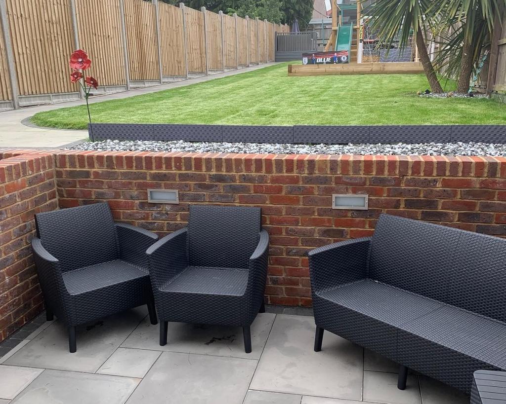 Additional image 14 of Sunnybank, Warlingham, Surrey, CR6 9SS