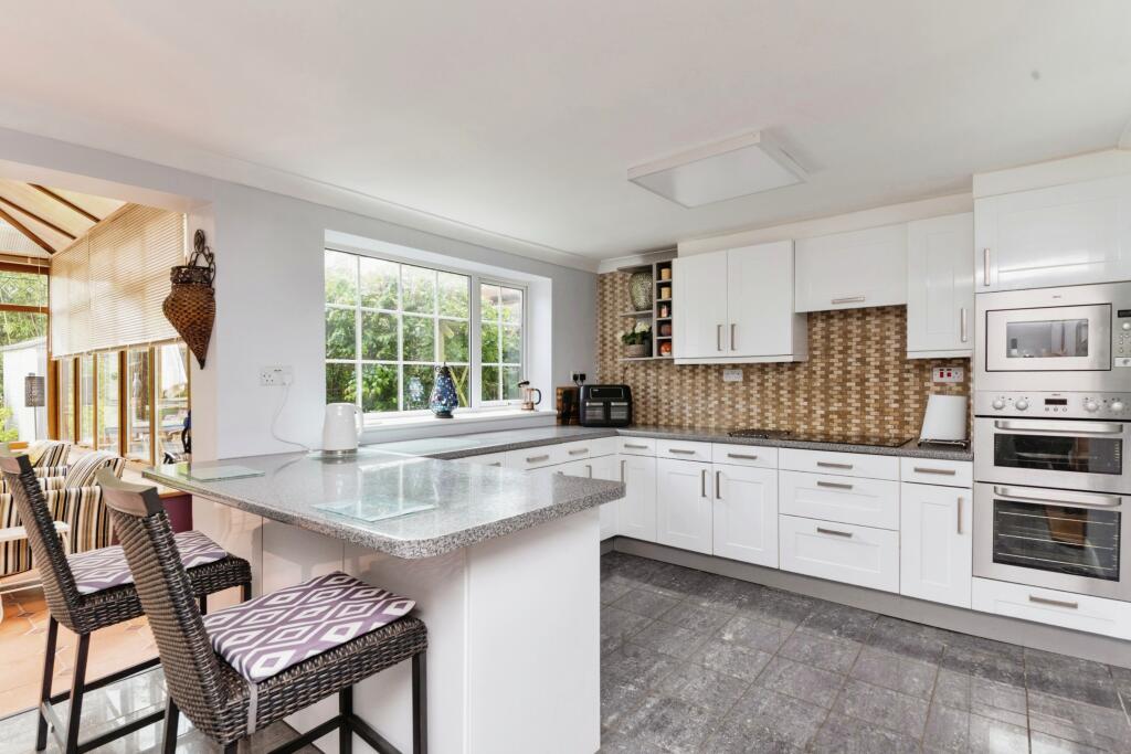 Additional image 2 of Thorpe Road, Kirby Cross, Frinton-on-Sea, Essex, CO13