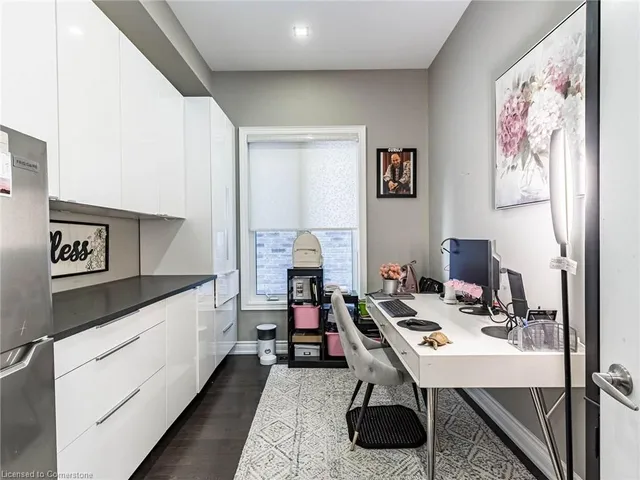 Additional image 11 of 10 Vineyard Drive