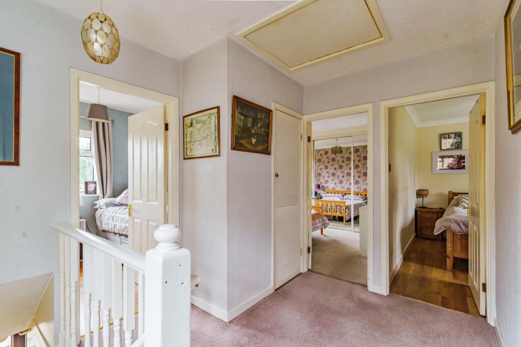 Additional image 15 of Mount Avenue, Caterham, CR3