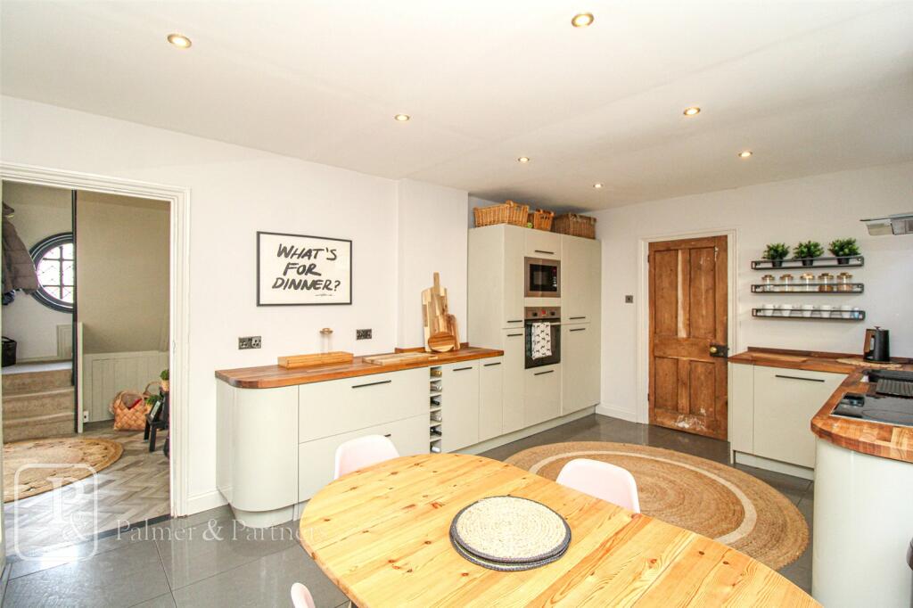 Additional image 14 of Skelmersdale Road, Clacton-on-Sea, Essex, CO15