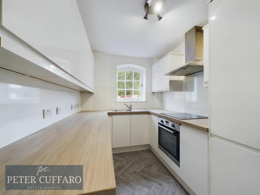 Additional image 2 of Roydon, Harlow, CM19