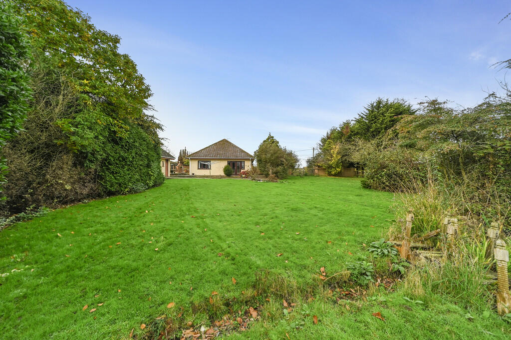 Additional image 25 of West End Road, Tiptree