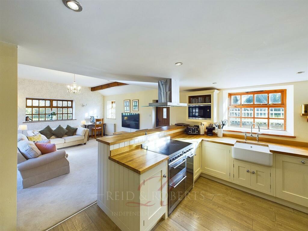 Additional image 4 of Lixwm