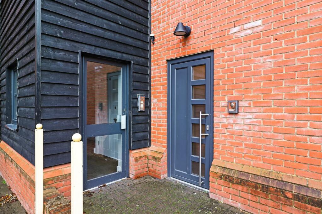 Additional image 16 of Clarks Mews Hemnall Street, Epping