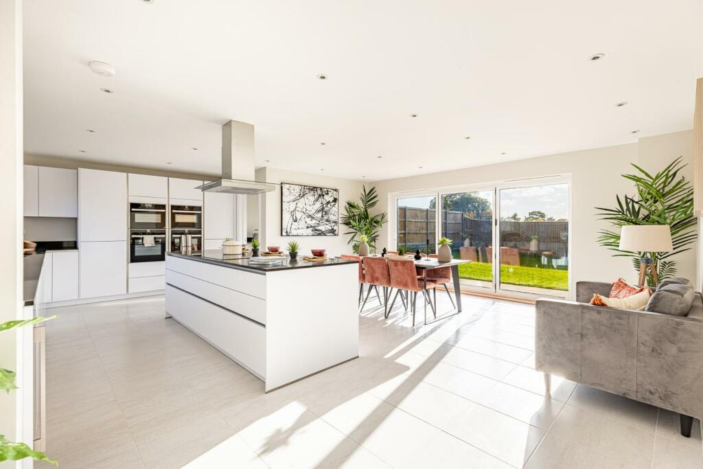 Additional image 25 of Bardfield Road, Thaxted, Dunmow