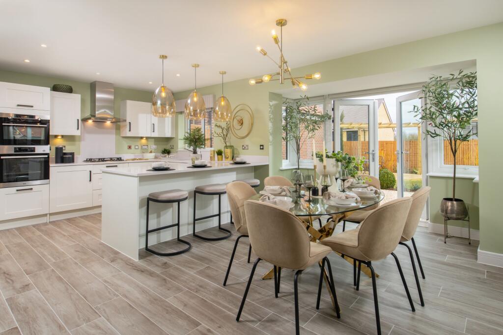 Land off of Remembrance Avenue, 
Chelmsford, 
Essex, 
CM3 3HR