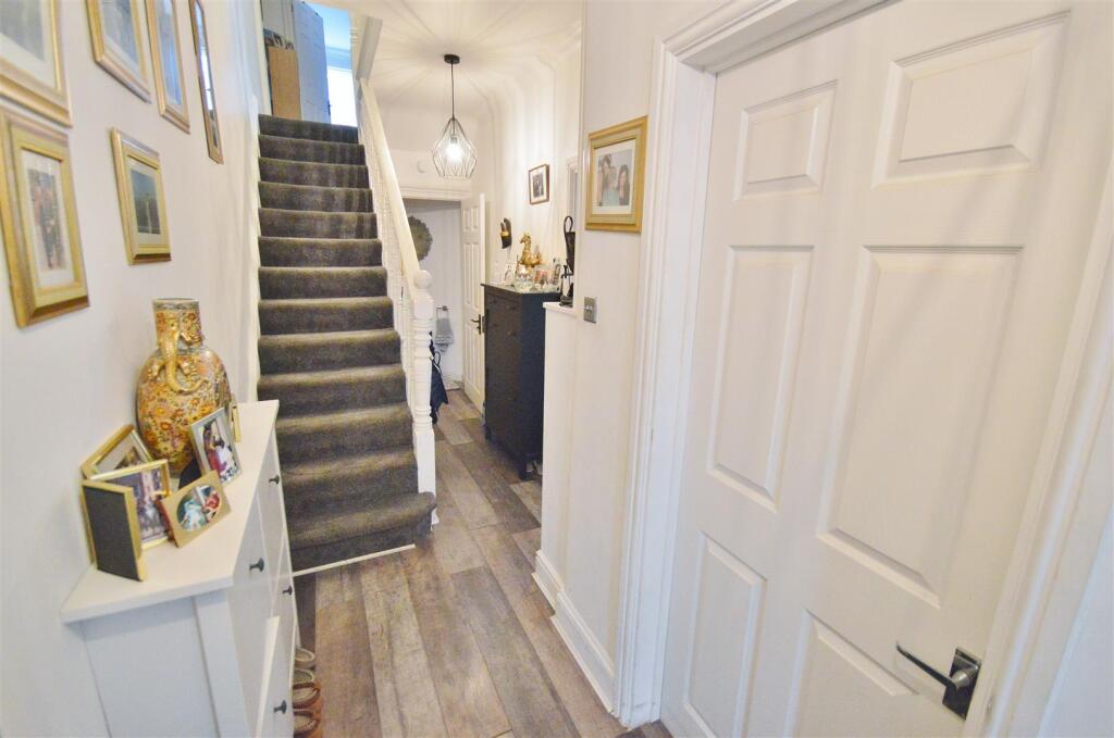 Additional image 5 of Wellesley Road, Clacton-On-Sea