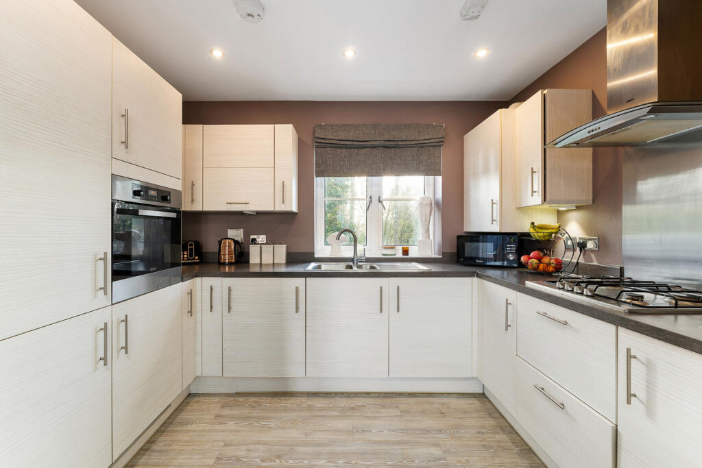 Additional image 18 of Turvin Crescent, Gilston, Harlow, Hertfordshire, CM20