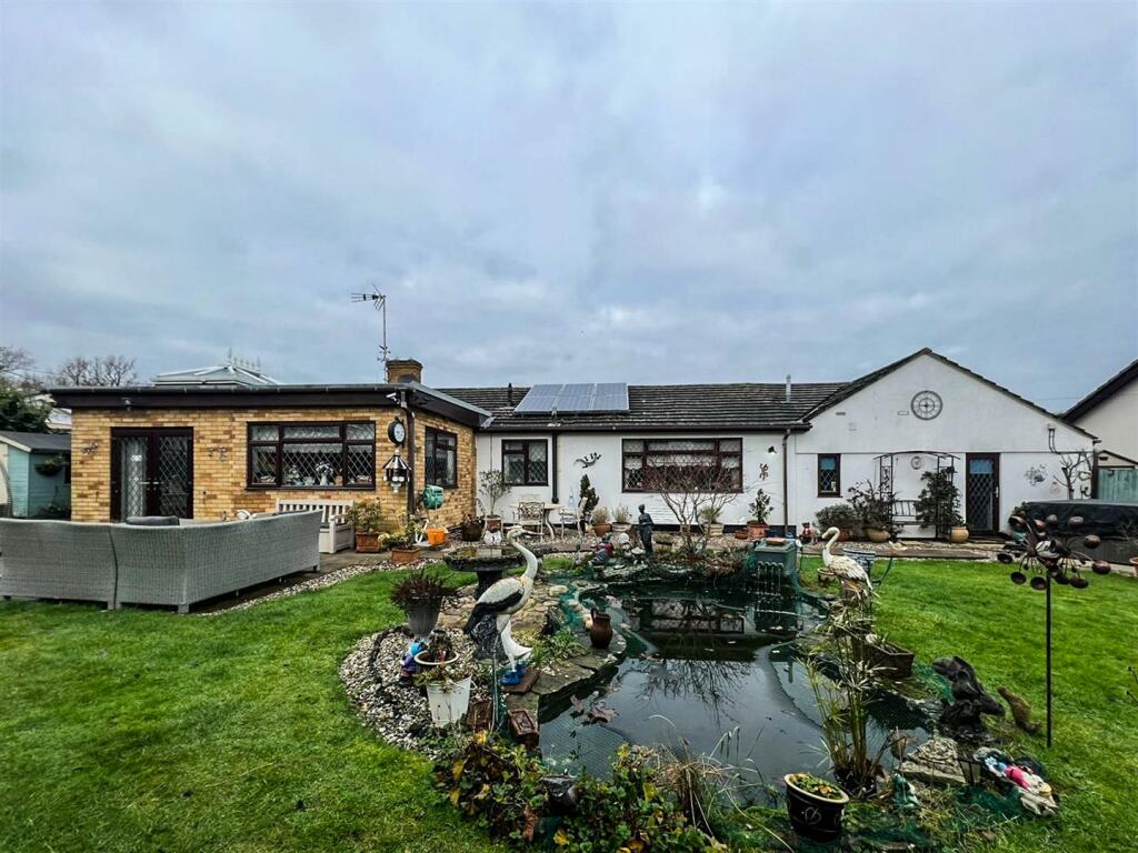 Additional image 20 of Vera Road, Downham, Billericay