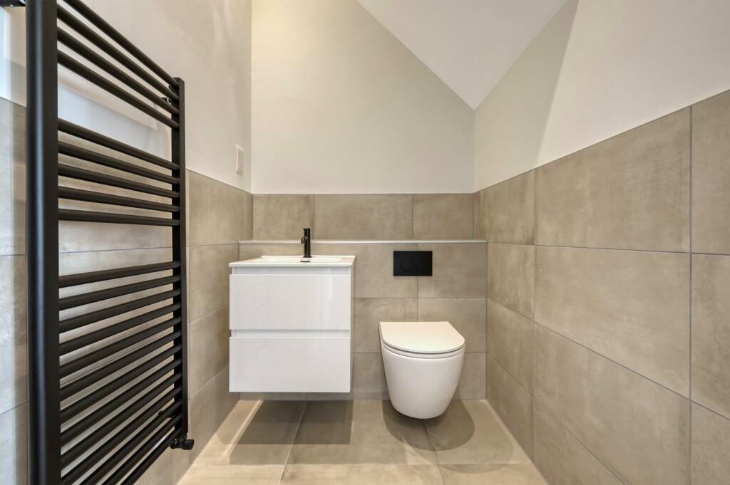 Additional image 17 of Brizes Park, Kelvedon Hatch