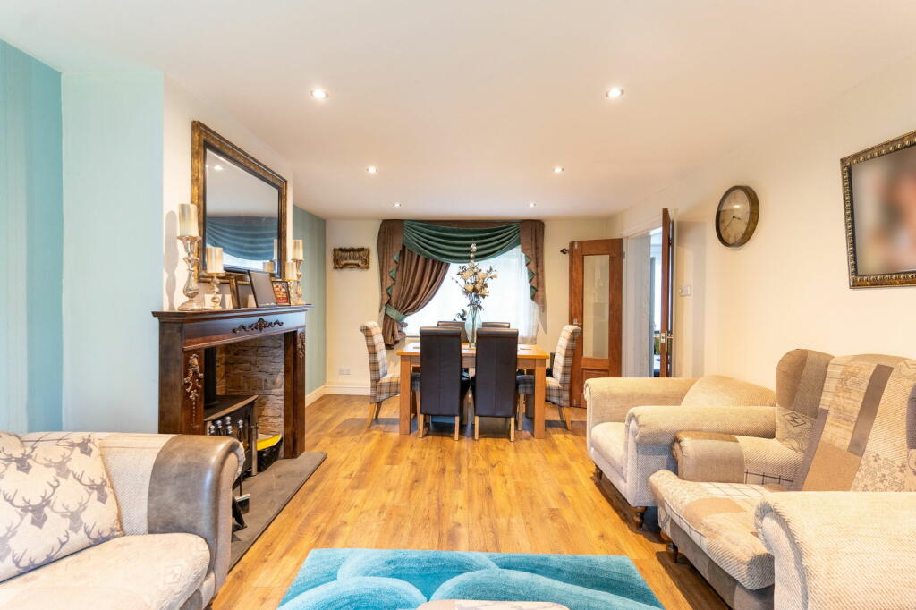 Additional image 5 of Ryelands Close, Caterham, CR3 5HY