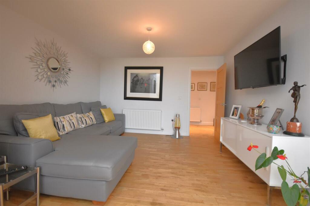 Additional image 5 of Meadow Lane, Willaston, Neston