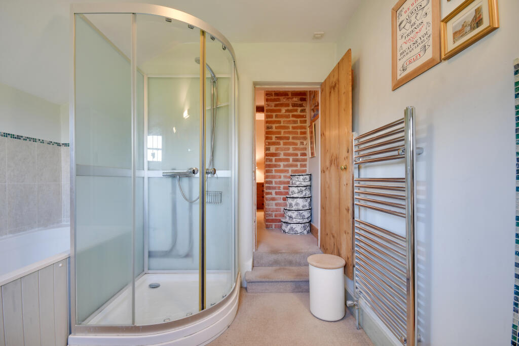 Additional image 17 of Coxtie Green Road, Pilgrims Hatch, Brentwood