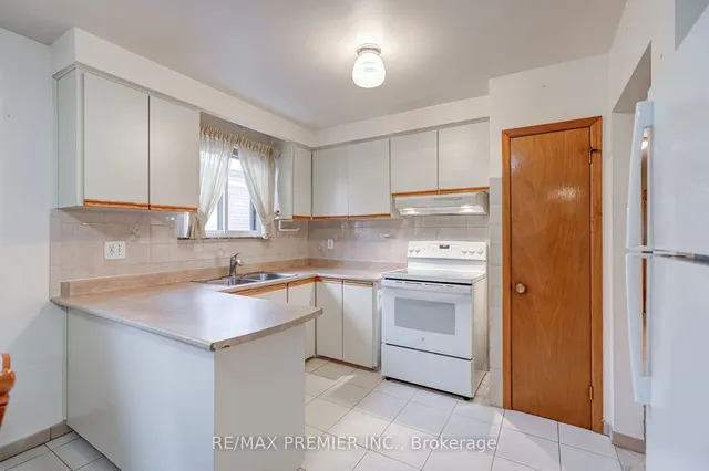 Additional image 13 of 45 Debby Crt