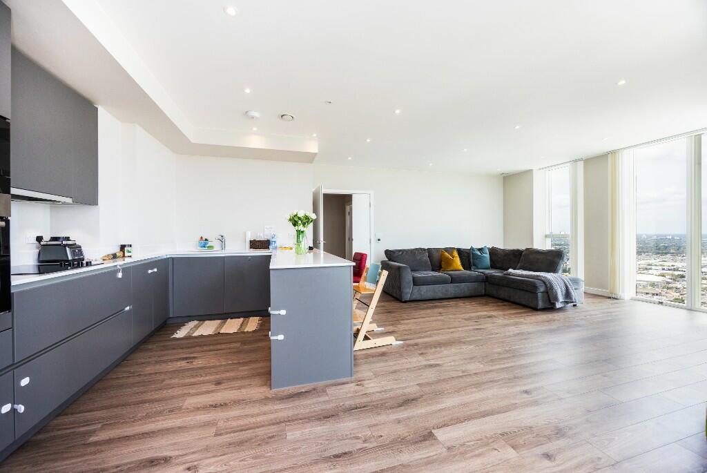 Additional image 3 of Saffron Central Square, Croydon, CR0