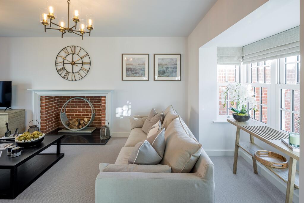 Additional image 4 of Manningtree Park, Mistley, Manningtree