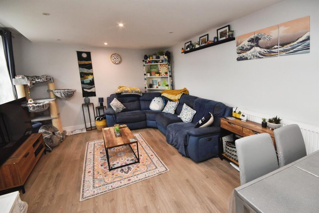 Additional image 2 of High Street, Braintree