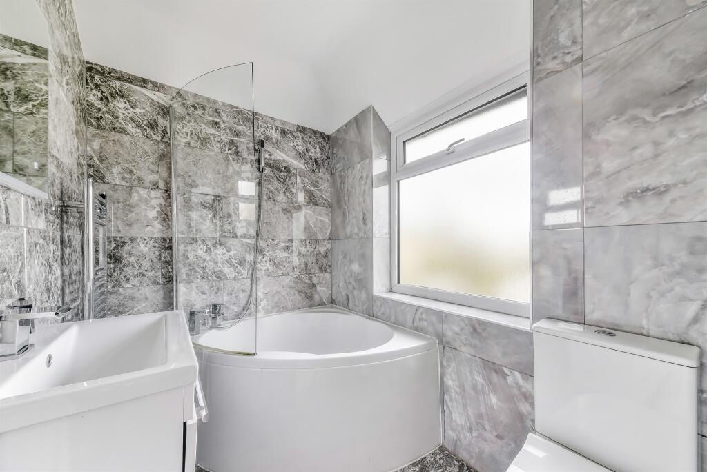 Additional image 10 of Woodland Gardens, South Croydon