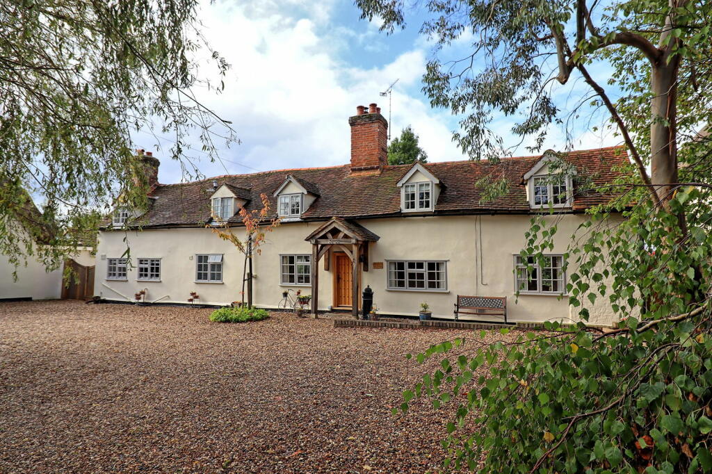 Additional image 6 of Gore Lane, Rayne, Braintree, CM77 6TU