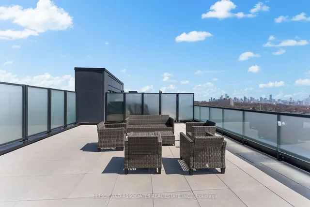 Additional image 33 of 840 St Clair Ave Unit 904