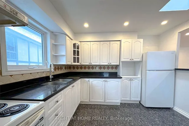 Additional image 19 of 75 Glen Springs Dr