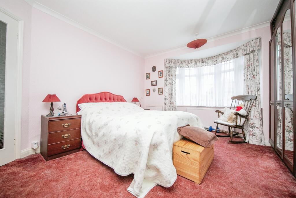 Additional image 8 of Thornbury Road, Clacton-On-Sea