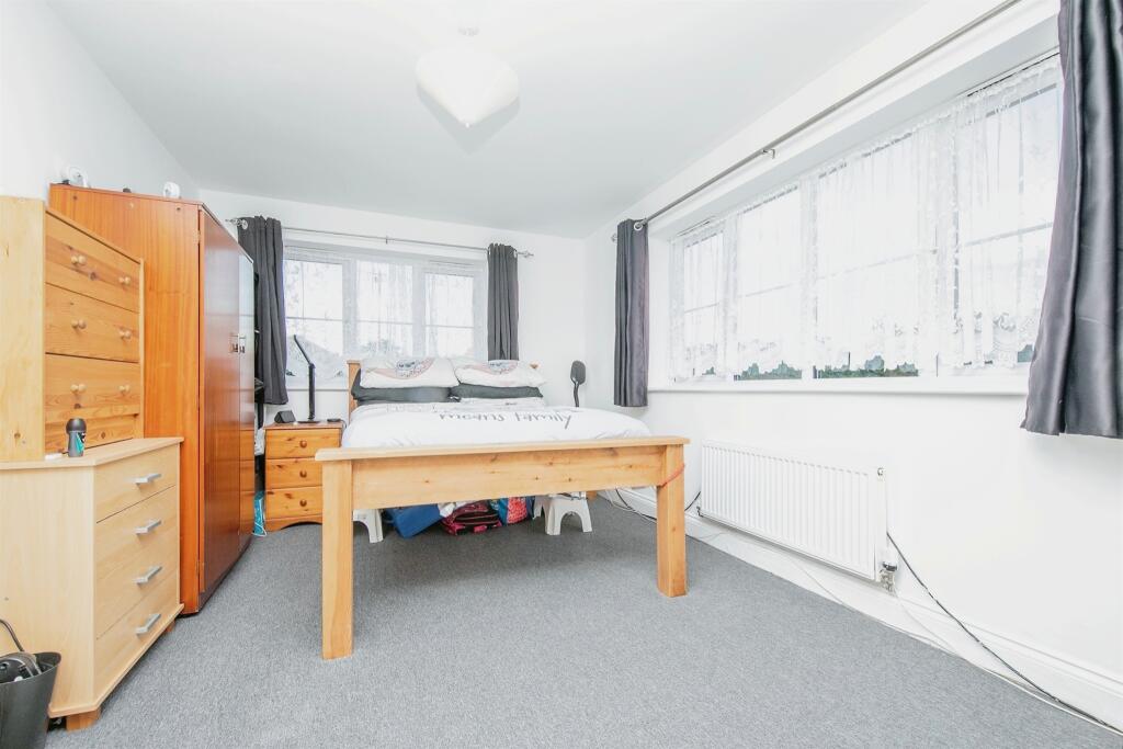 Additional image 9 of York Road, Holland-On-Sea, Clacton-On-Sea