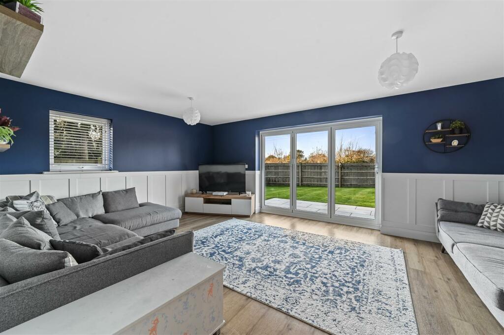 Additional image 4 of The Oaks, Great Oakley