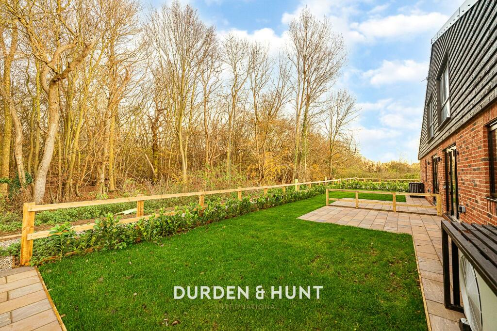 Additional image 16 of Carters Green, Matching, CM17