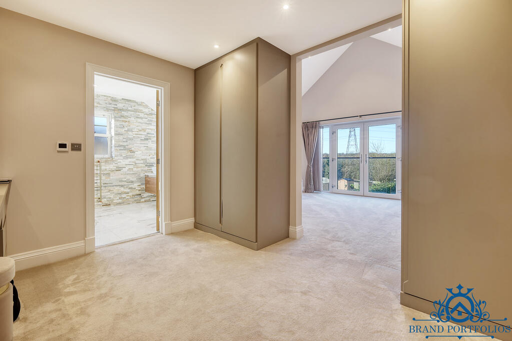 Additional image 16 of Southend Road, Howe Green, CM2